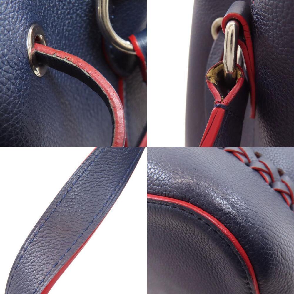 Louis Vuitton Lockme Bucket Shoulder Bag Leather - Picture 9 of 11
